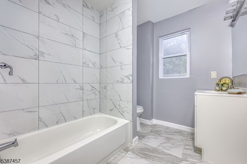 Bathroom, Interior, Marble, Marble Walls