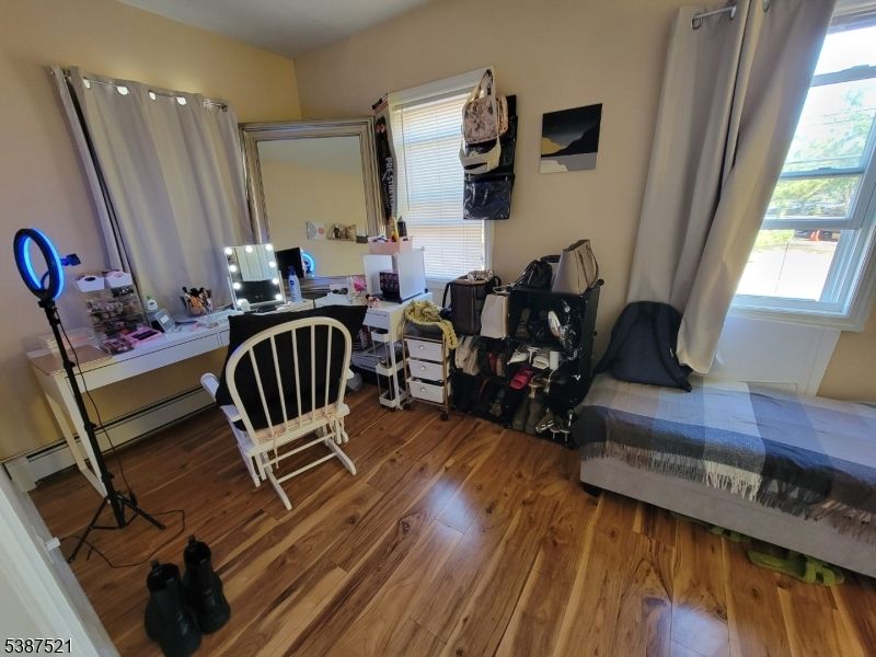 Bedroom, Home Office, Interior, Wood Texture Flooring