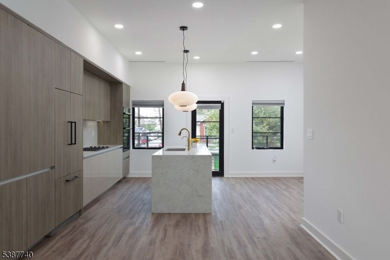 Interior, Kitchen, Pendant Lights, Recessed Lighting, Wood Texture Flooring