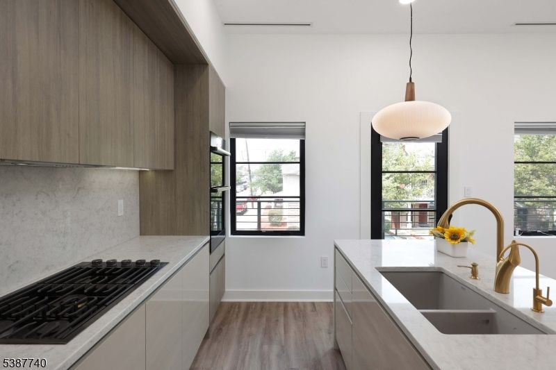 Interior, Kitchen, Pendant Lights, Wood Texture Flooring
