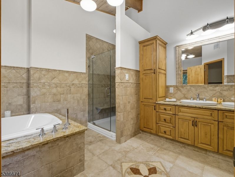 Bathroom, Dual Sink Vanities, Glass Shower, Interior