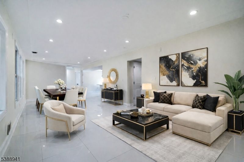 Dining room, Interior, Living room, Recessed Lighting