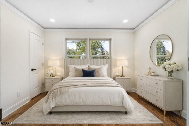 Bedroom, Interior, Recessed Lighting, Wood Texture Flooring