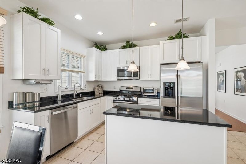 Interior, Kitchen, Pendant Lights, Recessed Lighting, Stainless Steel Appliances