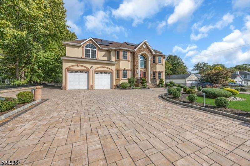 Attached, Exterior, Facade, Solar Panels, French Provincial