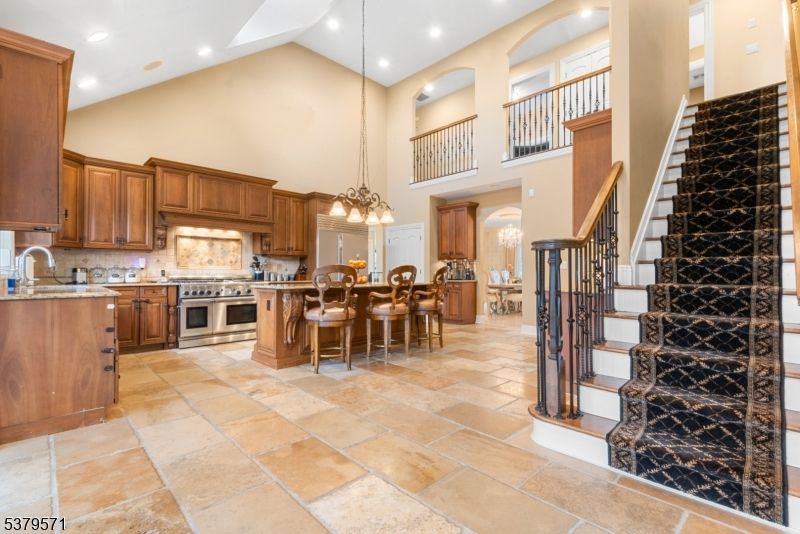 Dining room, Interior, Kitchen, Pendant Lights, Recessed Lighting, Stainless Steel Appliances