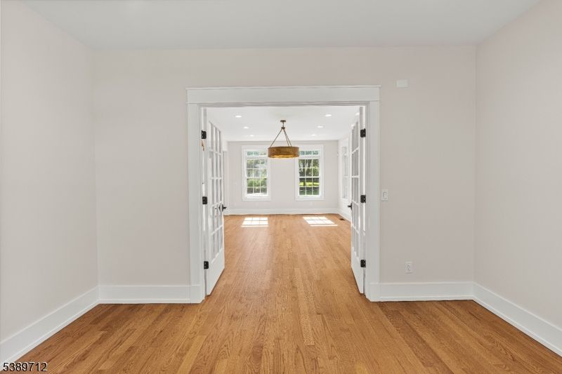Empty room, Interior, Pendant Lights, Recessed Lighting, Wood Texture Flooring
