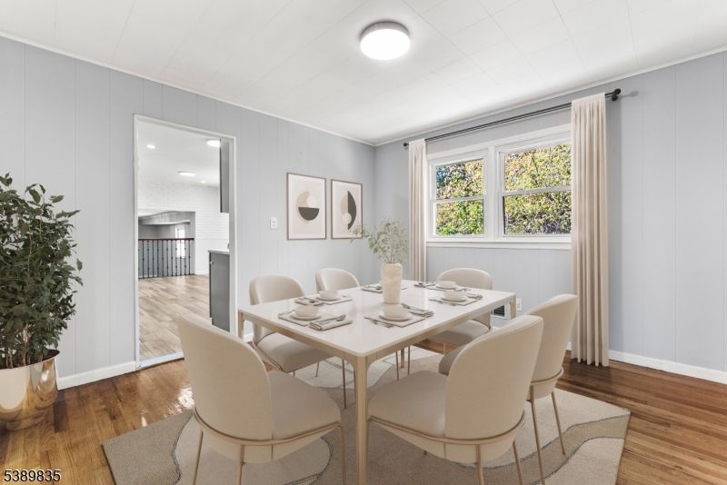 Dining room, Interior, Recessed Lighting, Wood Texture Flooring