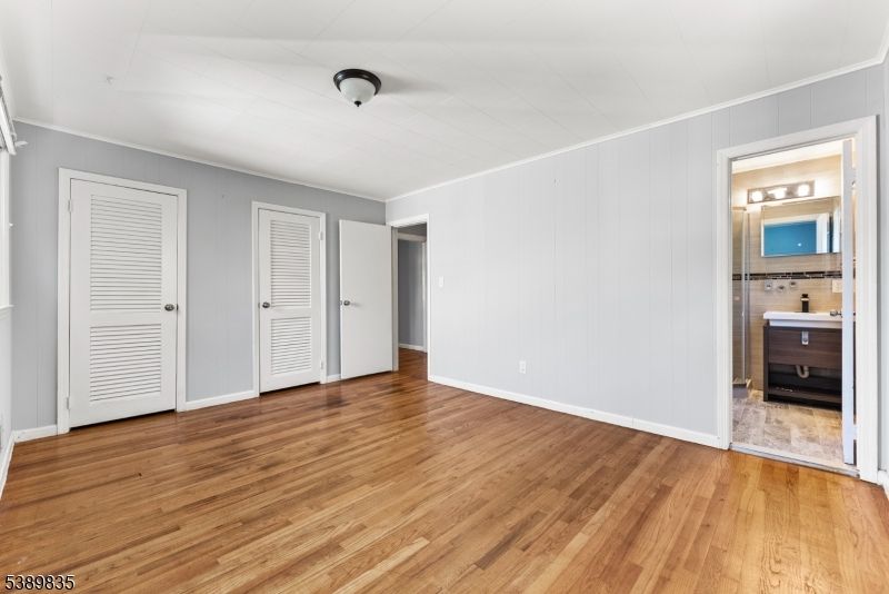 Bathroom, Empty room, Interior, Wood Texture Flooring