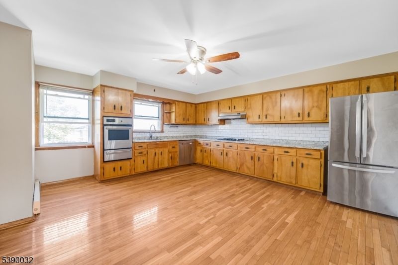 Interior, Kitchen, Wood Texture Flooring