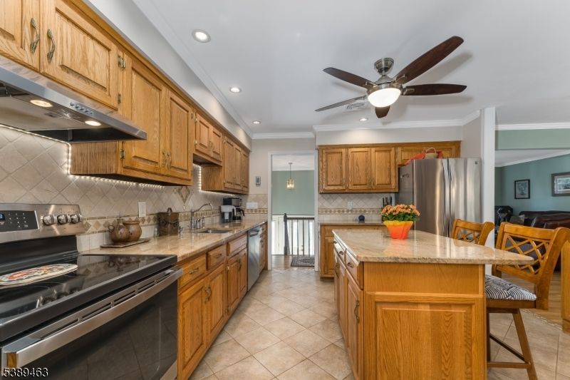 Interior, Kitchen, Pendant Lights, Recessed Lighting, Stainless Steel Appliances