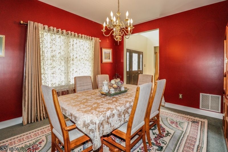 Chandelier, Dining room, Interior