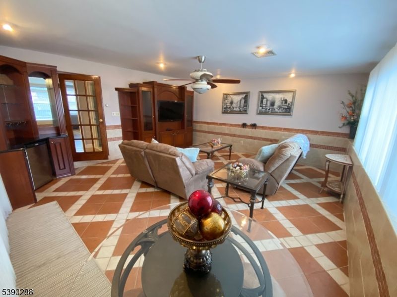 Interior, Living room, Recessed Lighting, Water