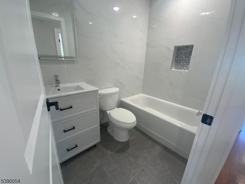 Bathroom, Interior, Marble Walls, Recessed Lighting