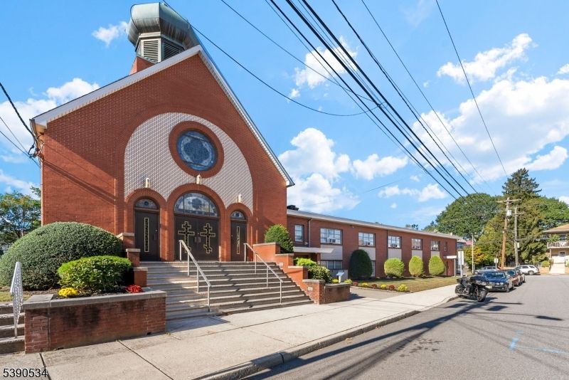 Exterior, Facade, Brick Facade, None