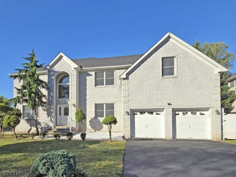 Attached, Exterior, Facade, Brick Facade, Brick Traditional