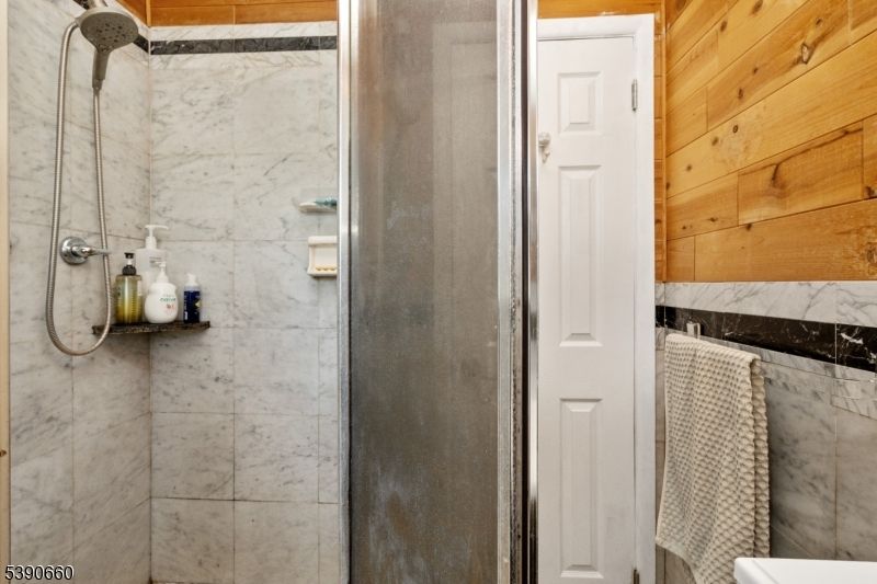 Bathroom, Interior, Marble Walls