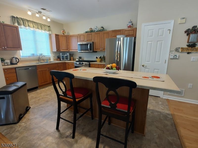 Interior, Kitchen, Stainless Steel Appliances