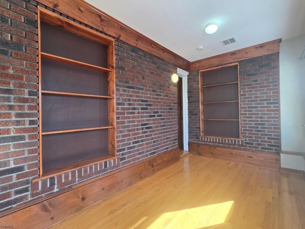 Empty room, Interior, Stone Walls, Wood Texture Flooring
