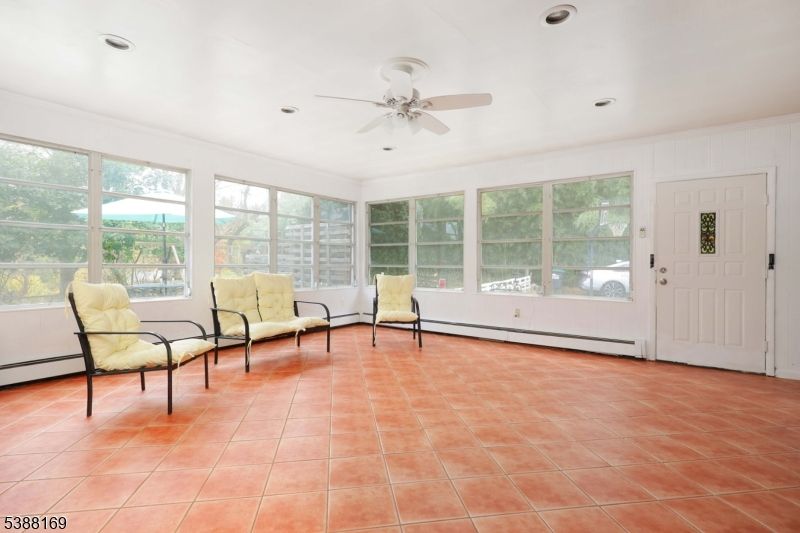 Interior, Recessed Lighting, Sun Room