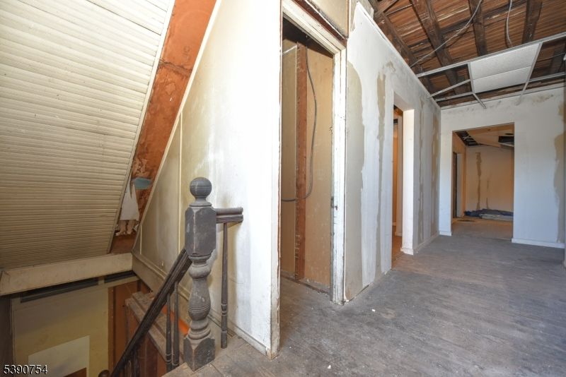 Interior, Wooden Beams