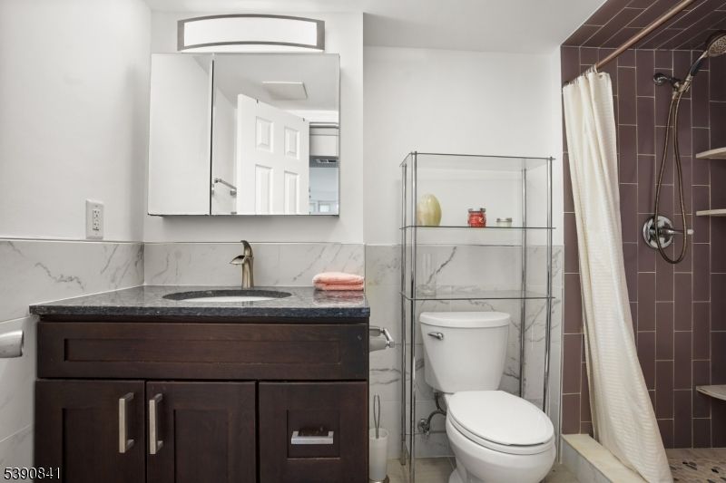 Bathroom, Interior, Marble Walls