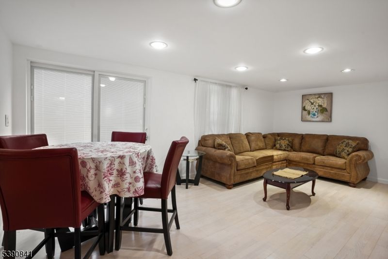 Dining room, Interior, Living room, Recessed Lighting, Wood Texture Flooring