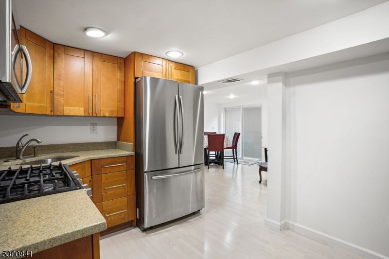 Dining room, Interior, Kitchen, Recessed Lighting, Wood Texture Flooring