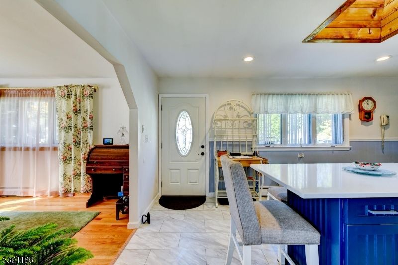 Dining room, Interior, Marble, Recessed Lighting, Wood Texture Flooring