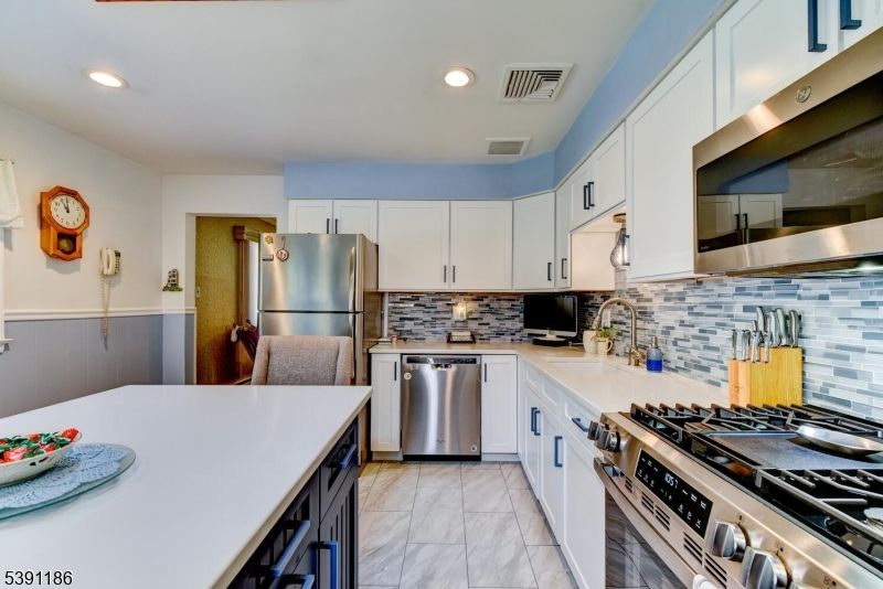 Interior, Kitchen, Marble, Recessed Lighting, Stainless Steel Appliances