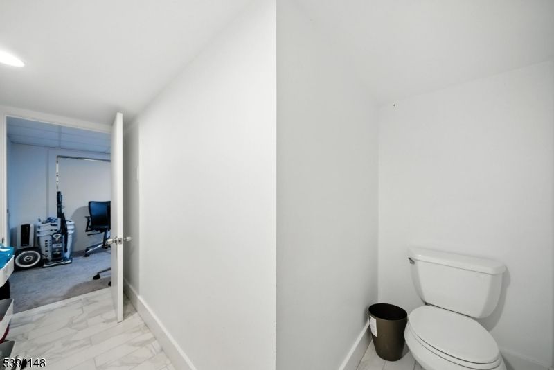 Bathroom, Interior, Marble, Recessed Lighting