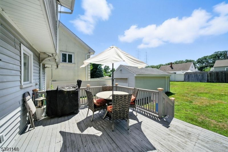 Backyard, Detached Garage, Exterior