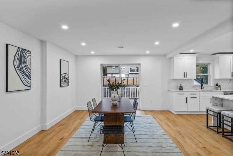 Dining room, Interior, Kitchen, Recessed Lighting, Wood Texture Flooring