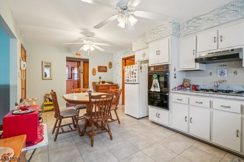 Dining room, Interior, Kitchen