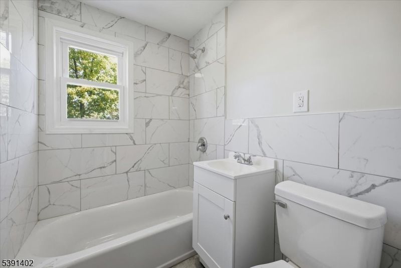 Bathroom, Interior, Marble Walls