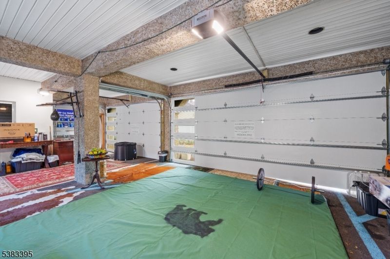 Bedroom, Garage, Interior