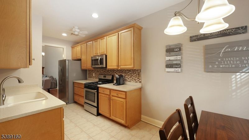 Interior, Kitchen, Recessed Lighting