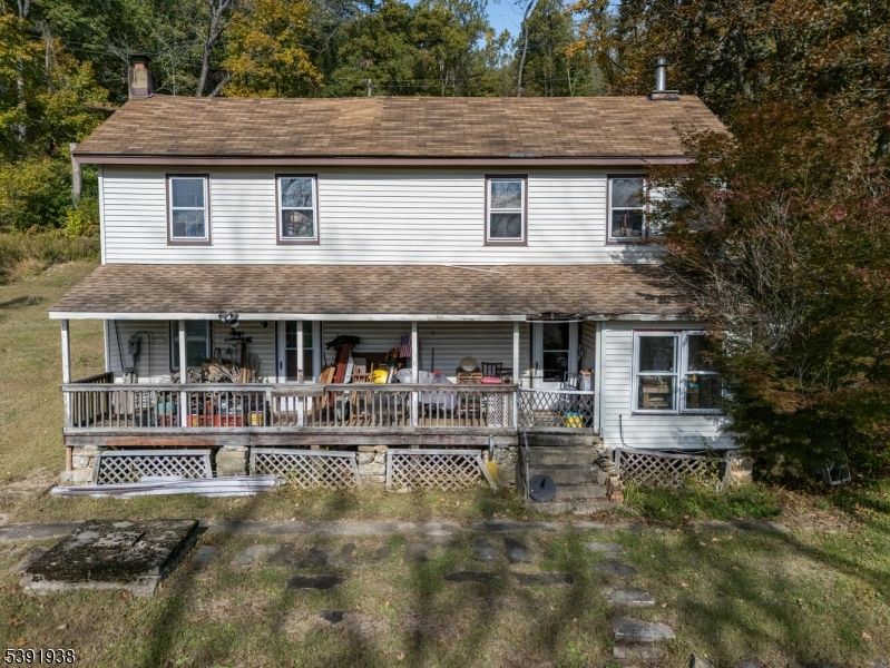 Exterior, Facade, American Foursquare
