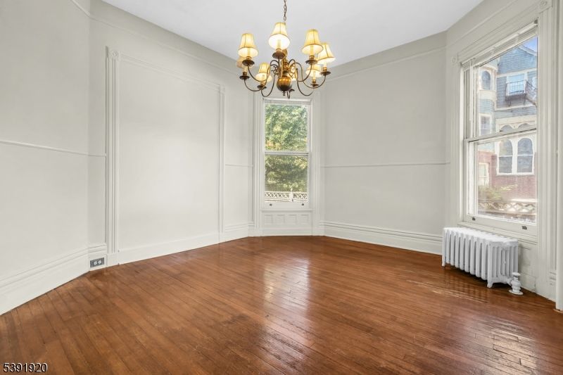 Chandelier, Empty room, Interior, Wood Texture Flooring