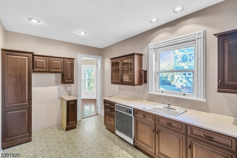 Interior, Kitchen, Recessed Lighting
