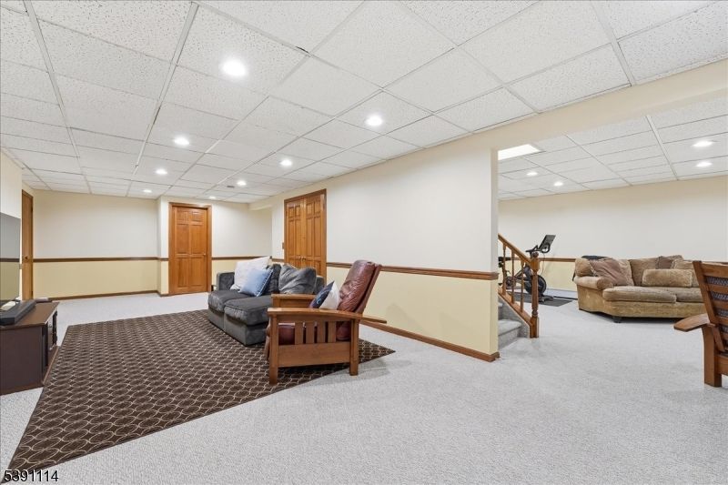 Fitness Equipment, Interior, Recessed Lighting