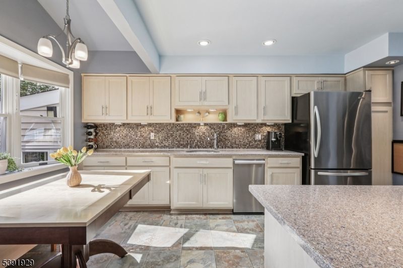 Interior, Kitchen, Pendant Lights, Recessed Lighting, Stainless Steel Appliances