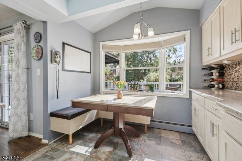 Chandelier, Interior, Pendant Lights