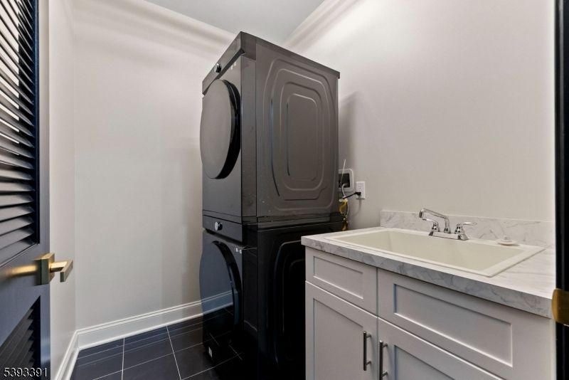 Bathroom, Interior, Washer