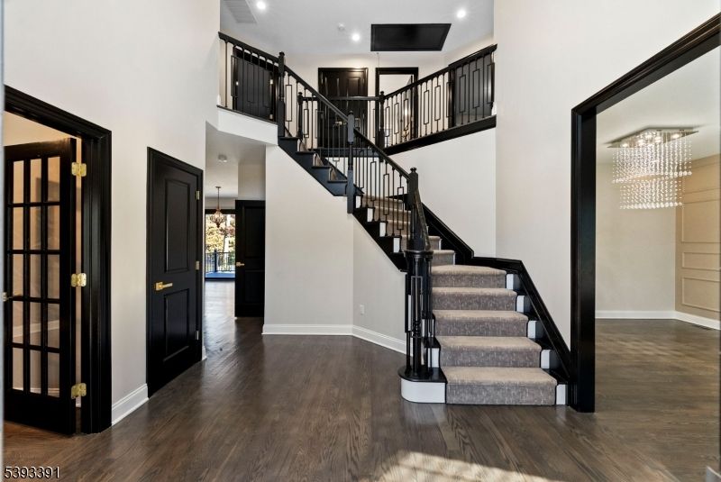 Chandelier, Interior, Recessed Lighting, Wood Texture Flooring