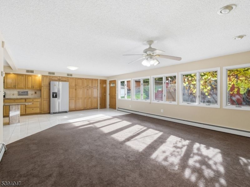 Empty room, Interior, Kitchen, Recessed Lighting