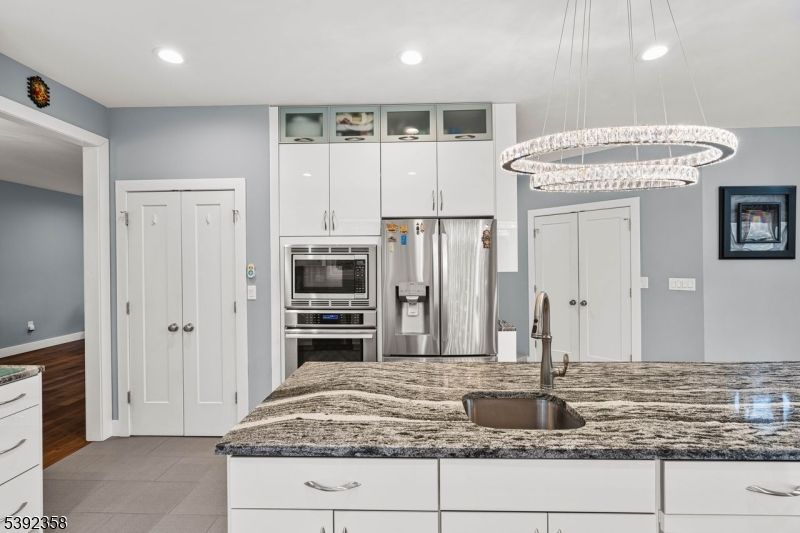 Interior, Kitchen, Pendant Lights, Recessed Lighting, Stainless Steel Appliances