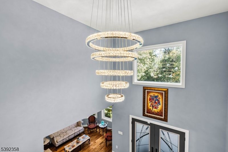 Interior, Pendant Lights, Wood Texture Flooring
