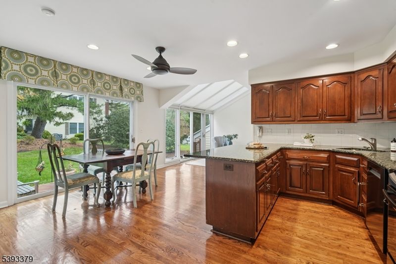 Dining room, Interior, Kitchen, Recessed Lighting, Wood Texture Flooring