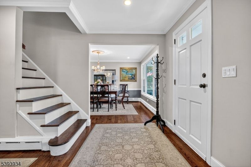 Chandelier, Dining room, Interior, Recessed Lighting, Wood Texture Flooring